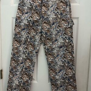 Women’s Swirl Pattern Pants